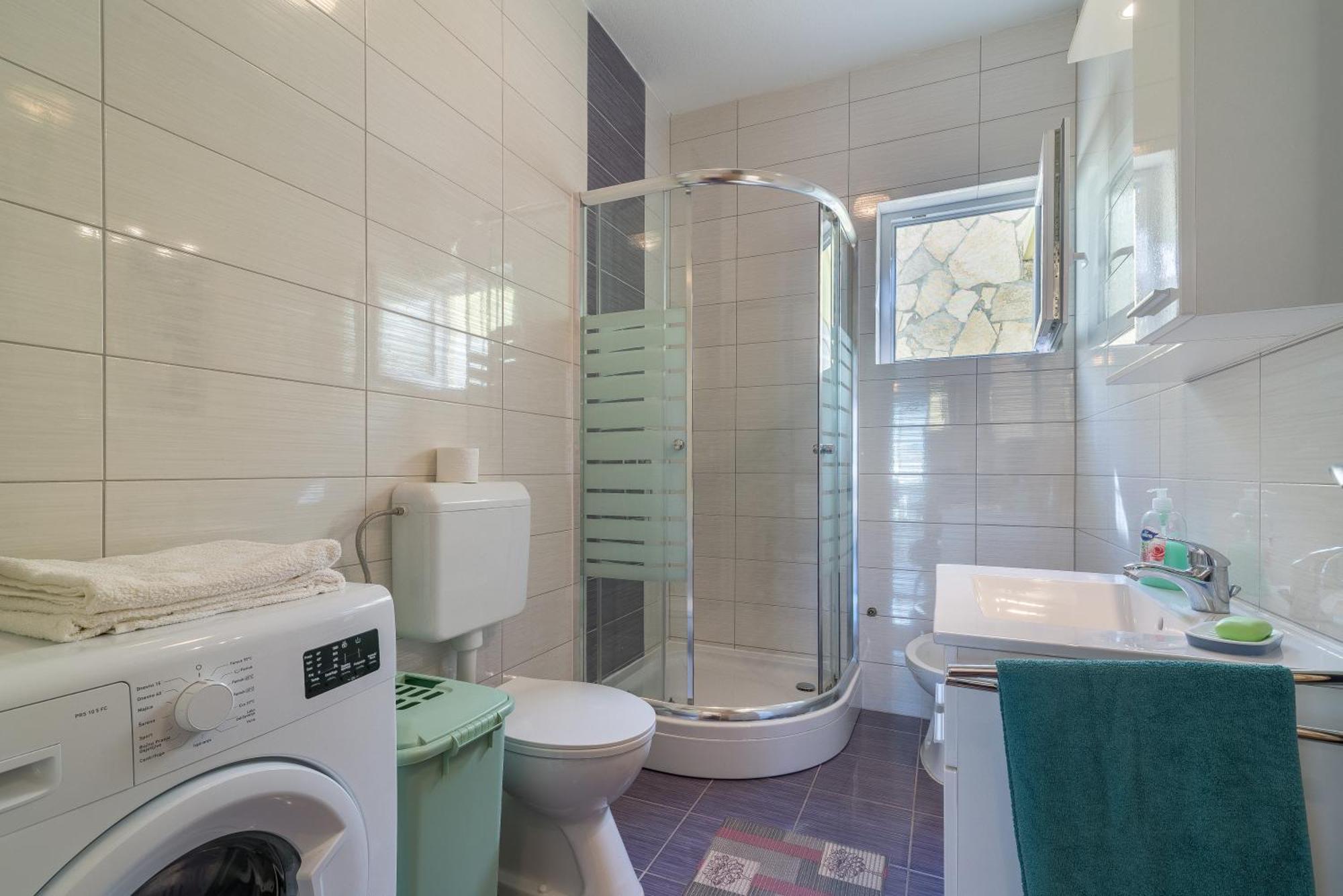 Apartmani Jelic Винерац Екстериор снимка